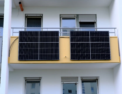 Balkonkraftwerk-Set Betonbrüstung 820Watt - VERSANKOSTENFREI